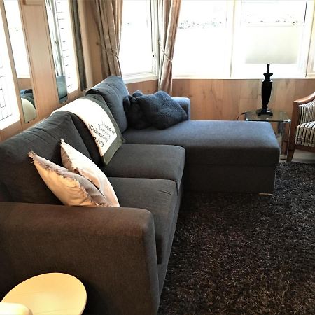 Prachtige Luxe Chalet Op De Veluwe Nabij Hoenderloo Luaran gambar